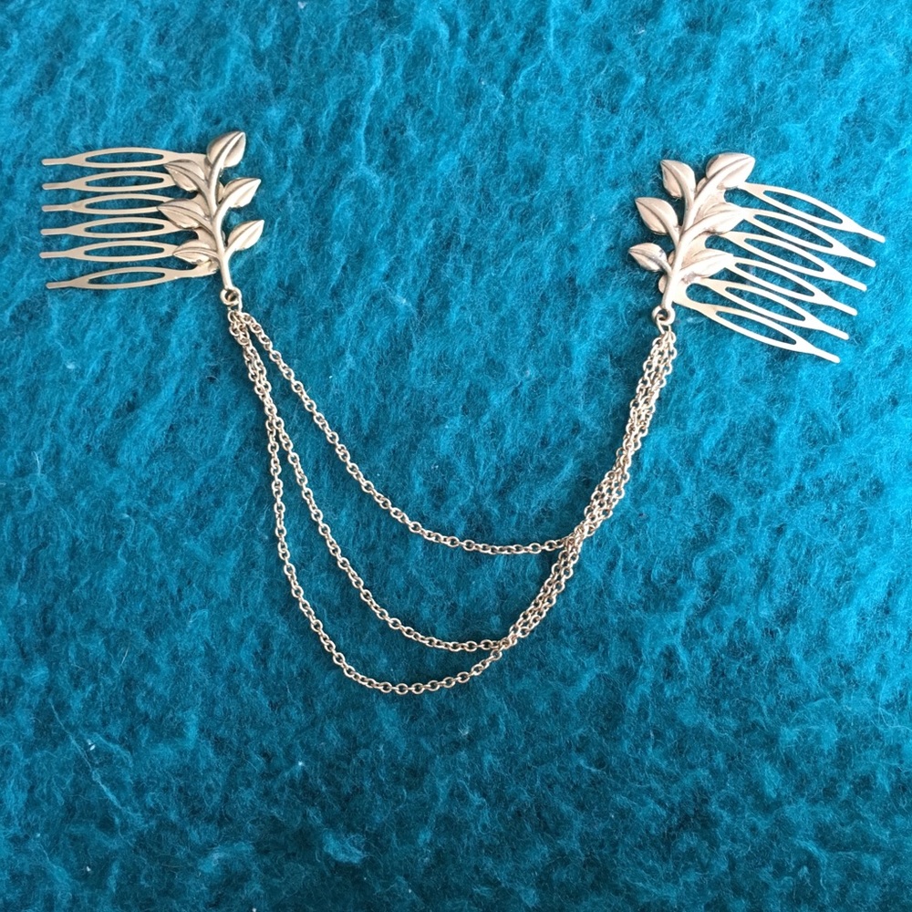 🌸 3 for 15 🌸Hair accessory